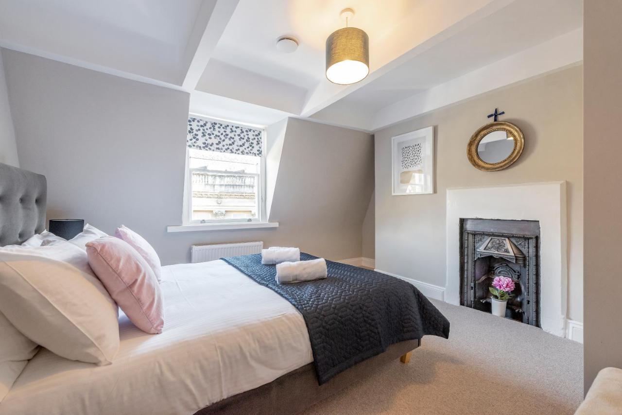 Stunning & Central Milsom Street Apartment Bath Eksteriør billede