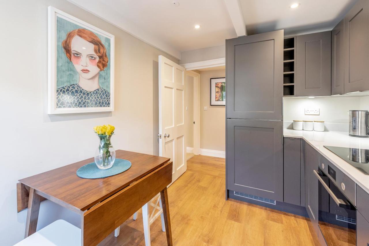 Stunning & Central Milsom Street Apartment Bath Eksteriør billede